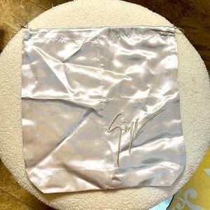NWOT Giuseppe Zanotti silver dust bag